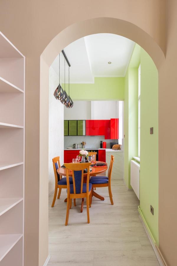 Apartament F24 Ferenc *