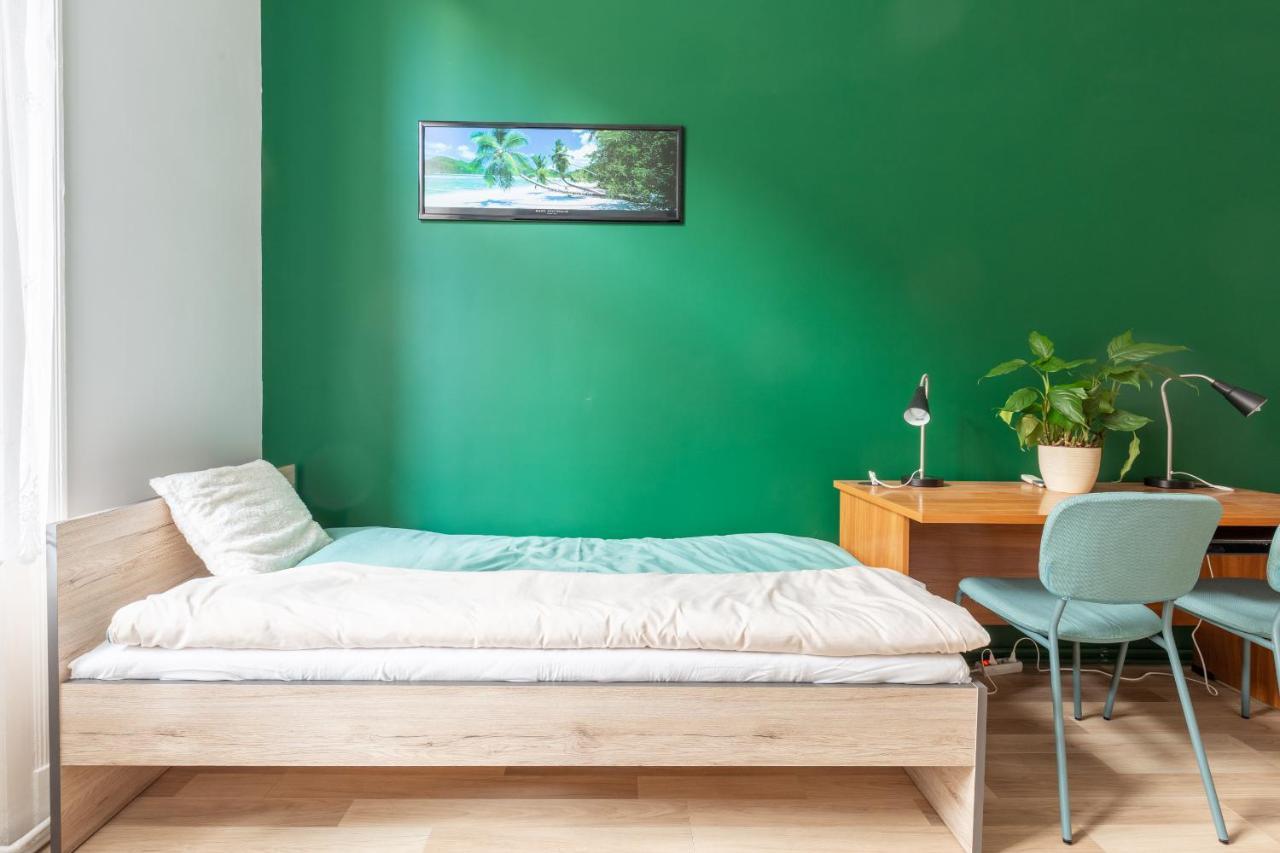 Apartament F24 Ferenc *