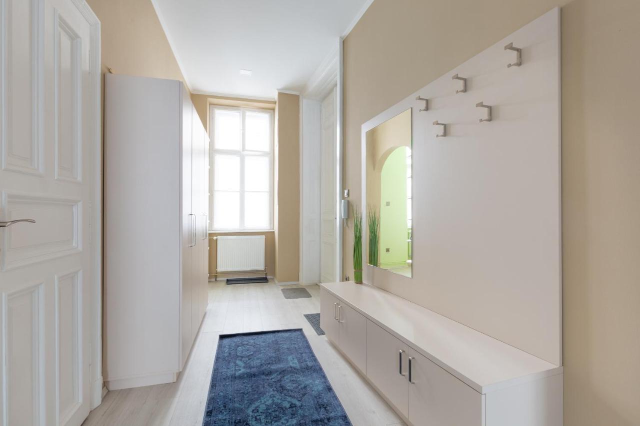 F24 Ferenc Apartament Budapesta
